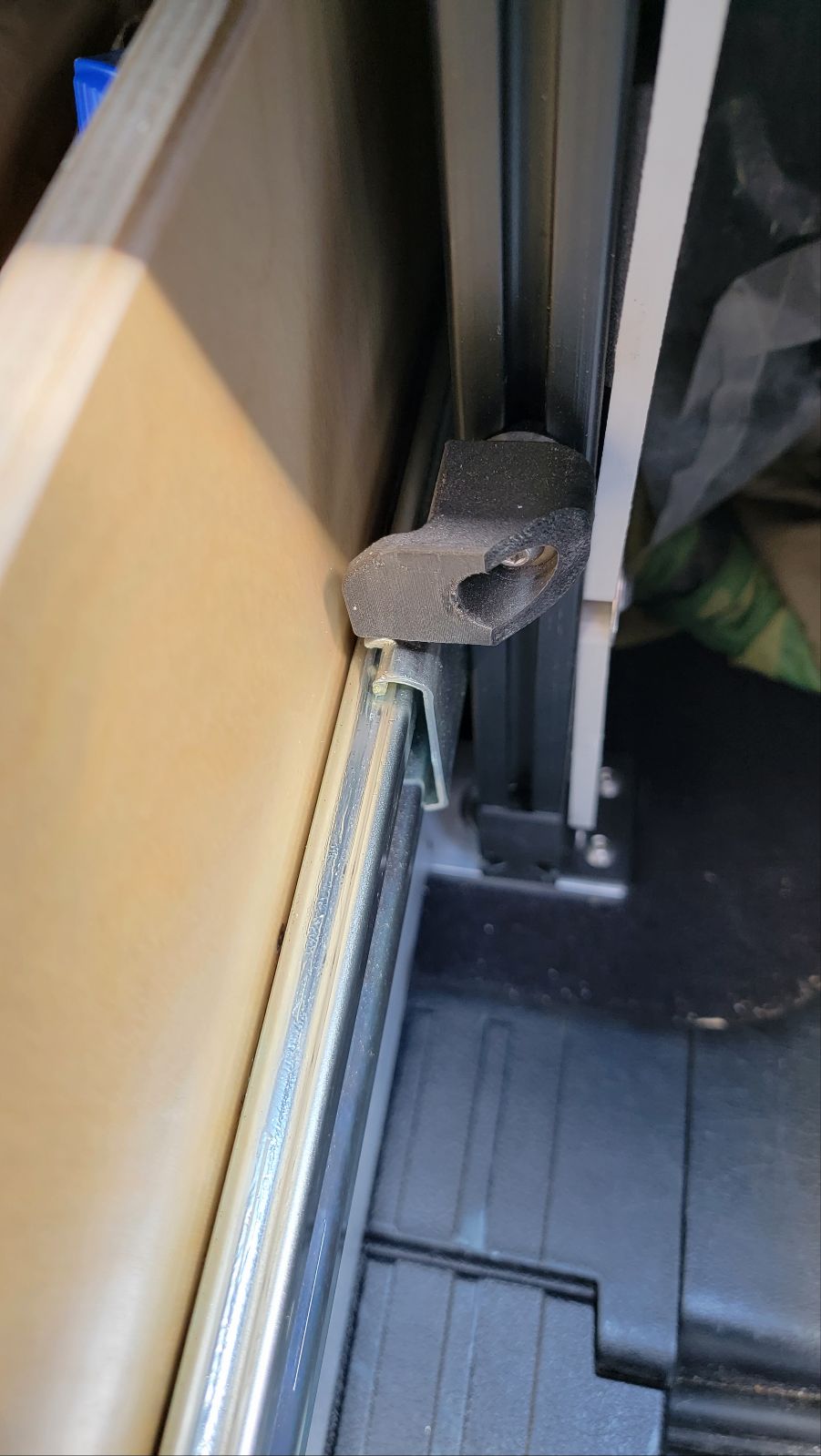 Keyed Locking Drawer
