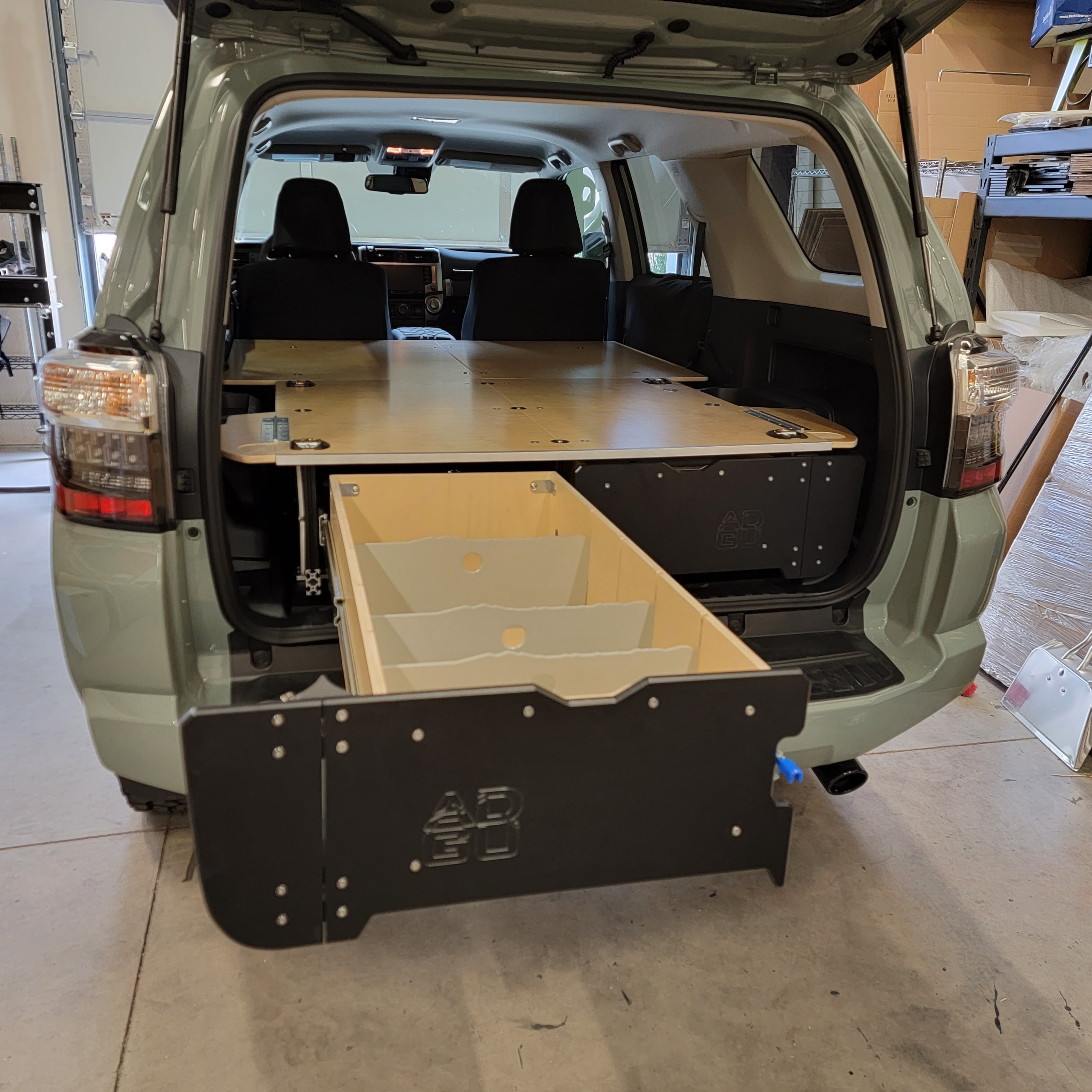 5th Gen 4Runner w Cargo Tray - Dual Drawer